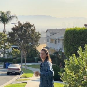 Meet your Posher, Gillian